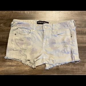 Express low rise frayed hem shorts